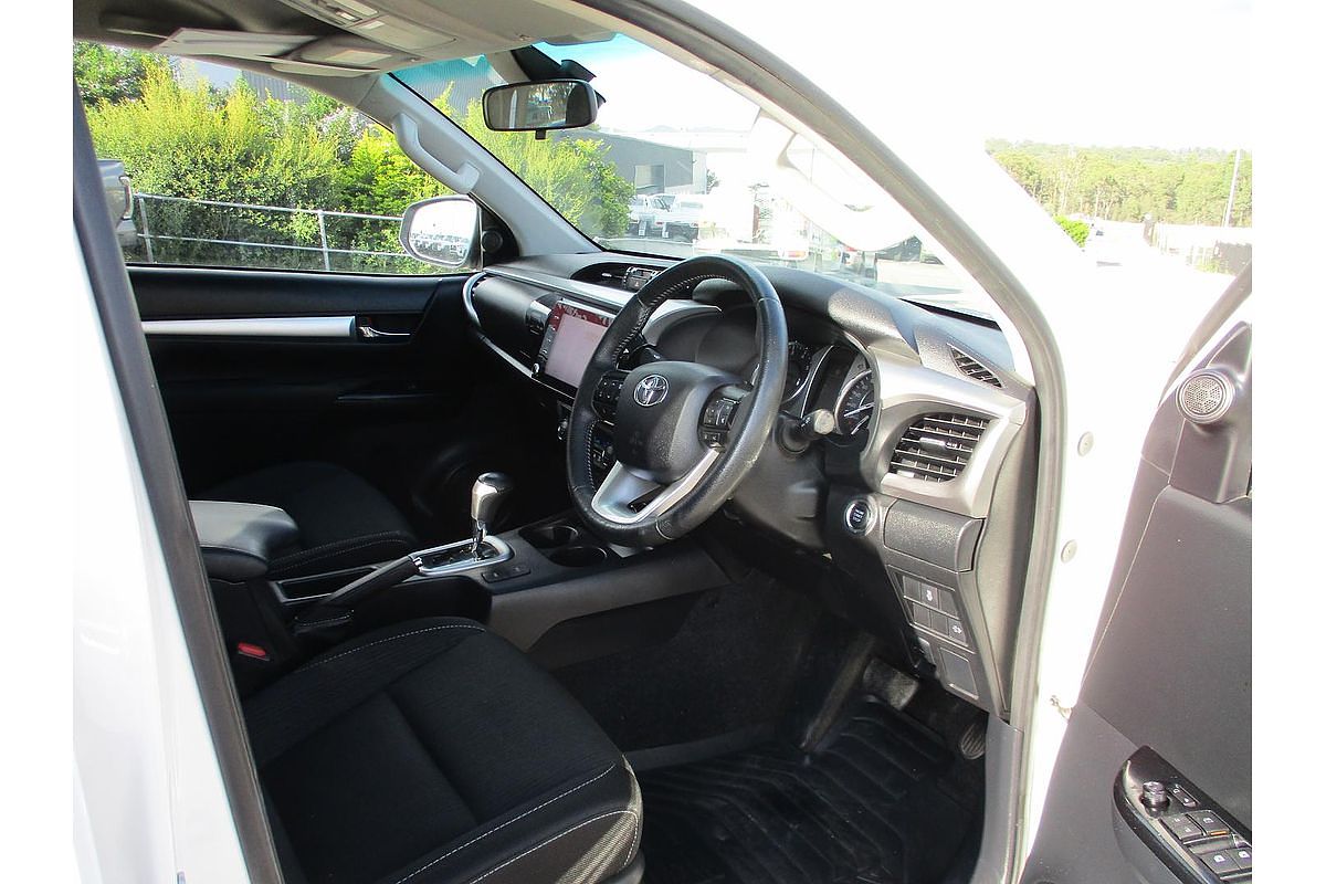 2023 Toyota Hilux SR5 GUN126R 4X4