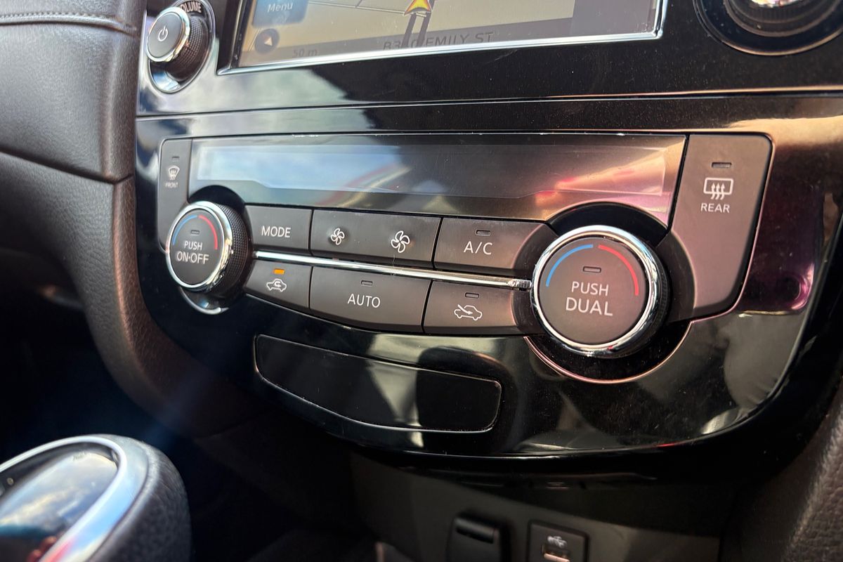 2018 Nissan X-TRAIL ST-L T32 Series II