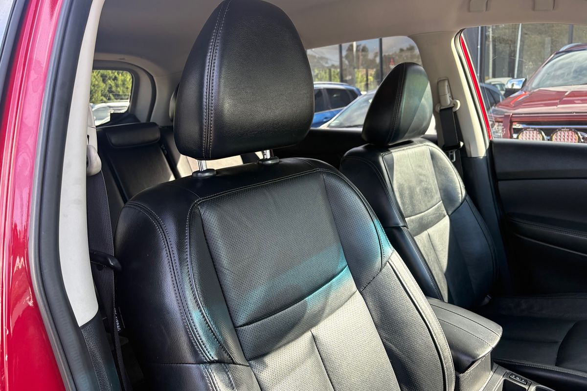 2018 Nissan X-TRAIL ST-L T32 Series II