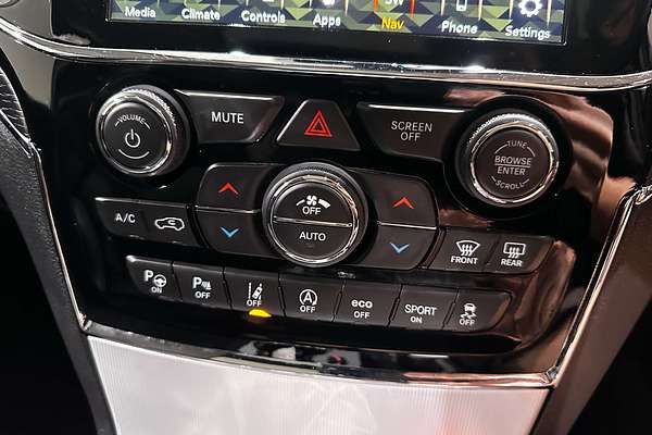 2019 Jeep Grand Cherokee Summit WK