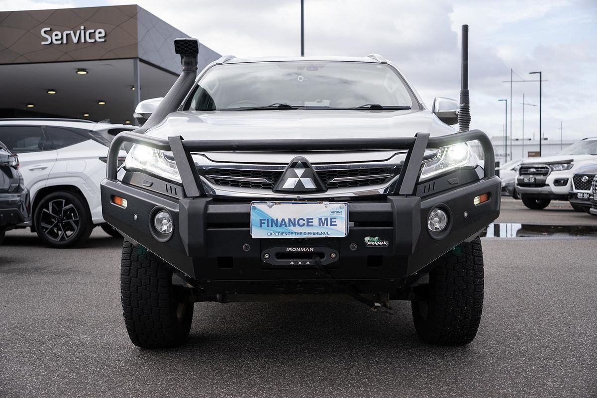 2019 Mitsubishi Pajero Sport Exceed QE
