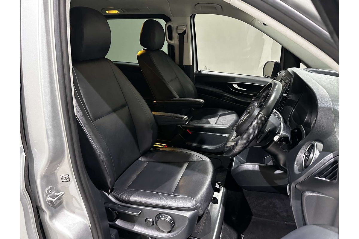 2020 Mercedes-Benz Valente 116CDI 447