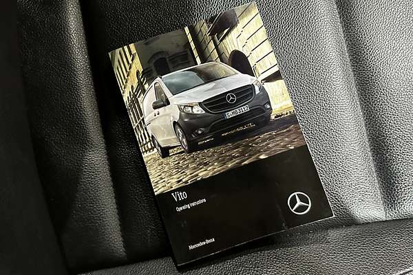 2020 Mercedes-Benz Valente 116CDI 447