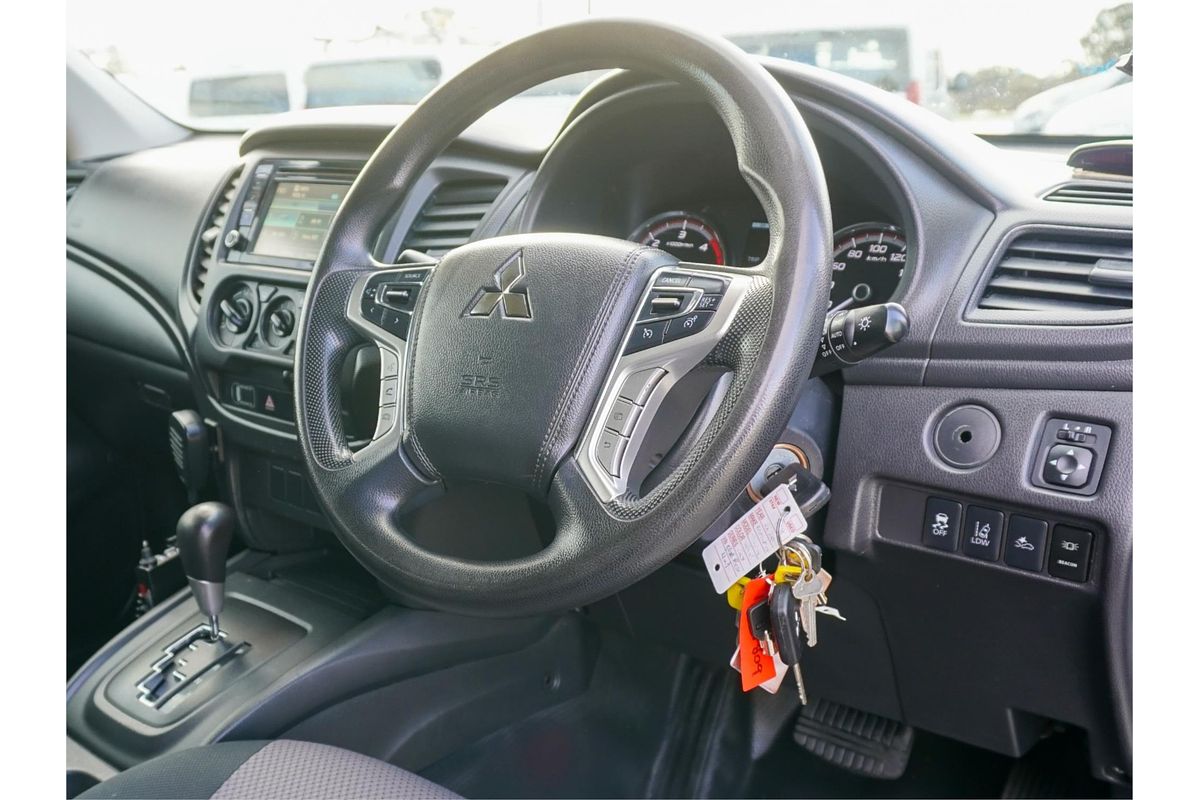 2021 Mitsubishi Triton GLX ADAS MR 4X4