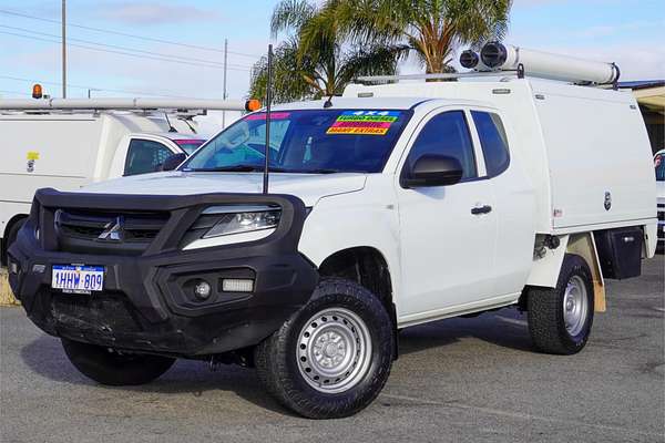 2021 Mitsubishi Triton GLX ADAS MR 4X4