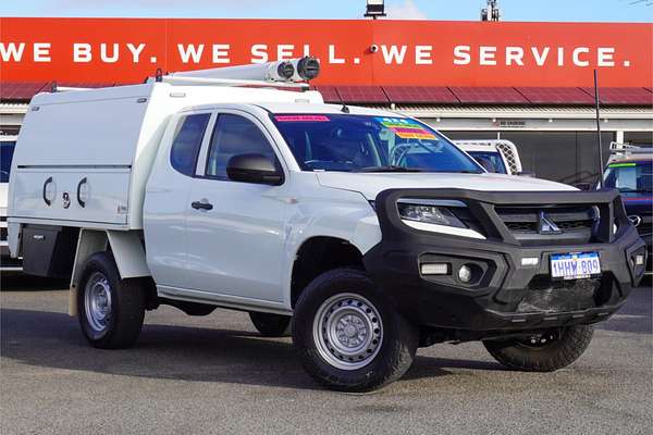 2021 Mitsubishi Triton GLX ADAS MR 4X4