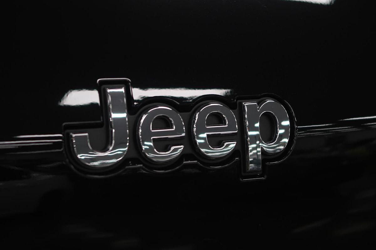 2023 Jeep Grand Cherokee Overland WL