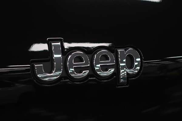 2023 Jeep Grand Cherokee Overland WL