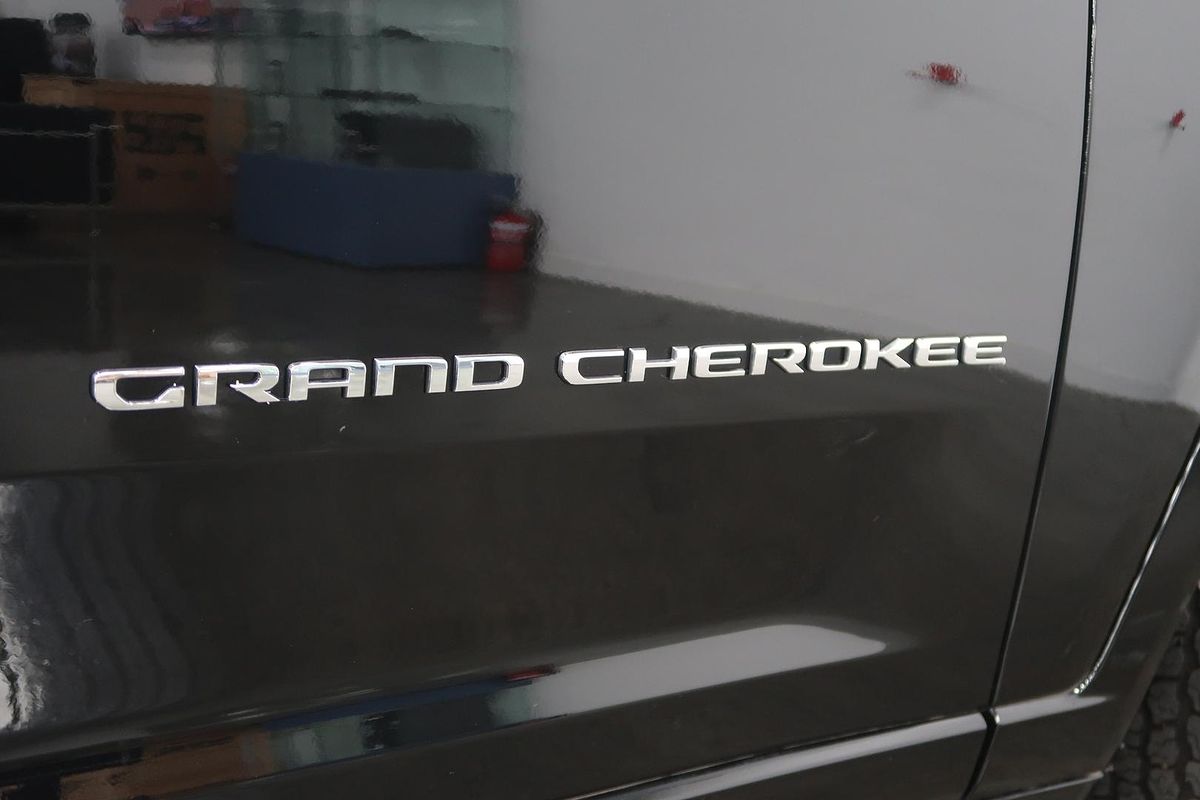 2023 Jeep Grand Cherokee Overland WL