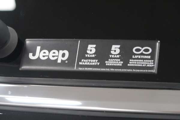 2023 Jeep Grand Cherokee Overland WL