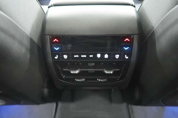 2023 Jeep Grand Cherokee Overland WL