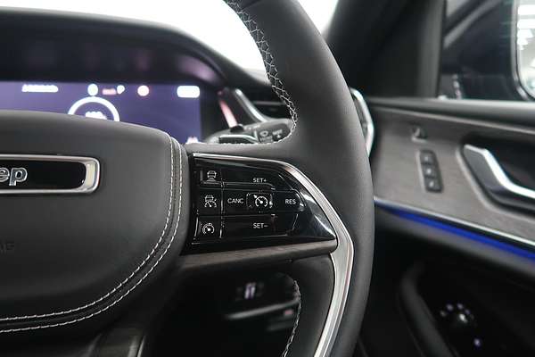 2023 Jeep Grand Cherokee Overland WL