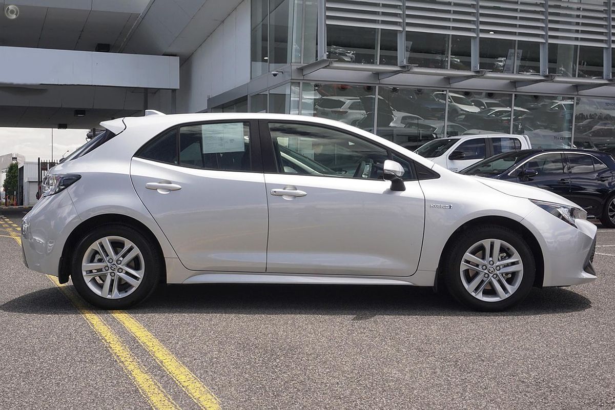2022 Toyota Corolla Ascent Sport Hybrid ZWE211R