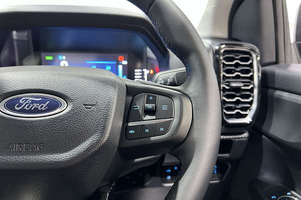 2025 Ford Ranger PHEV XLT 4X4 2.3L