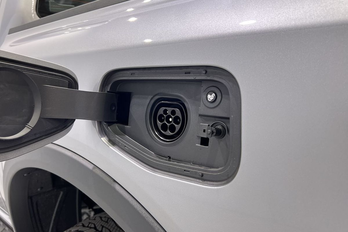 2025 Ford Ranger PHEV XLT 4X4 2.3L