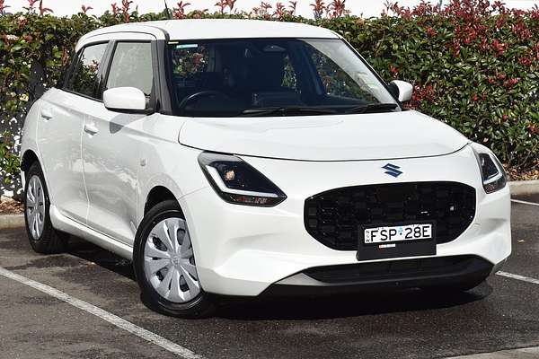 2024 Suzuki Swift Hybrid UZ