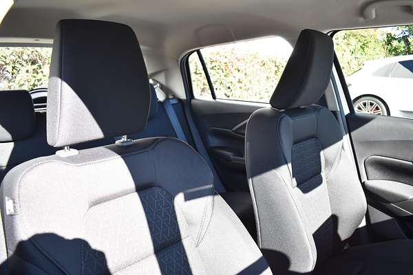 2024 Suzuki Swift Hybrid UZ