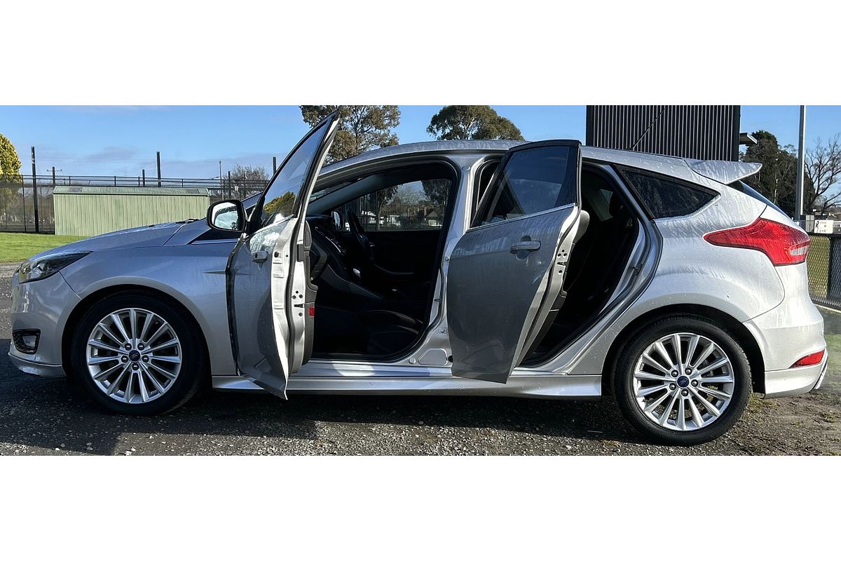 2016 Ford Focus Sport LZ