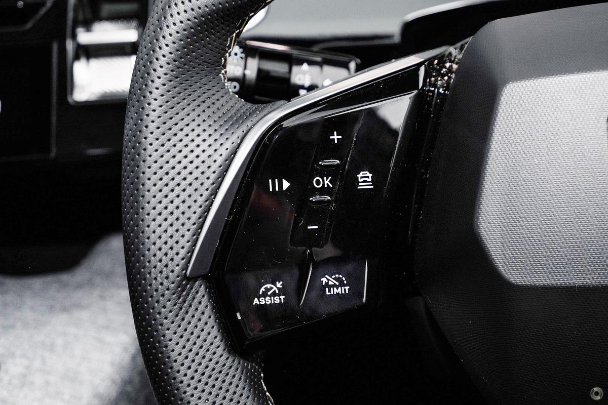 2025 Peugeot 3008 GT Premium Hybrid P64