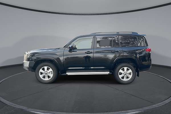 2021 Toyota Landcruiser GXL FJA300R