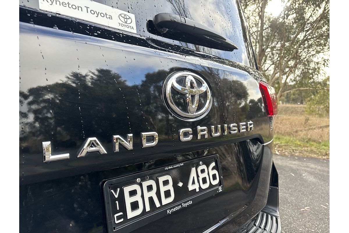 2021 Toyota Landcruiser GXL FJA300R