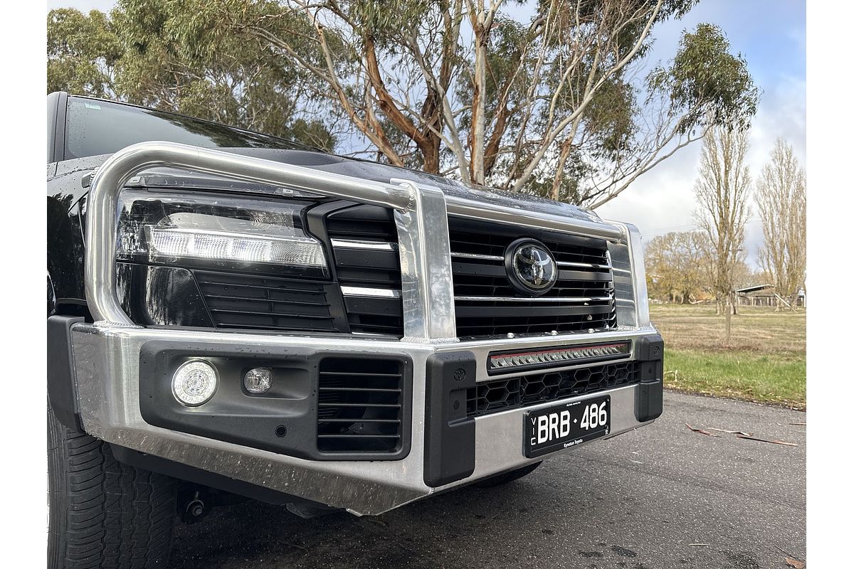 2021 Toyota Landcruiser GXL FJA300R