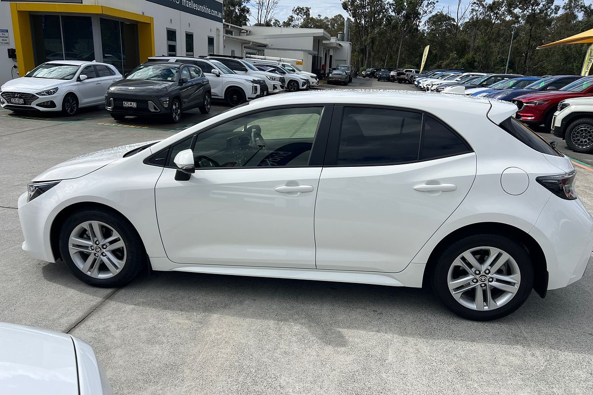 2019 Toyota Corolla SX MZEA12R