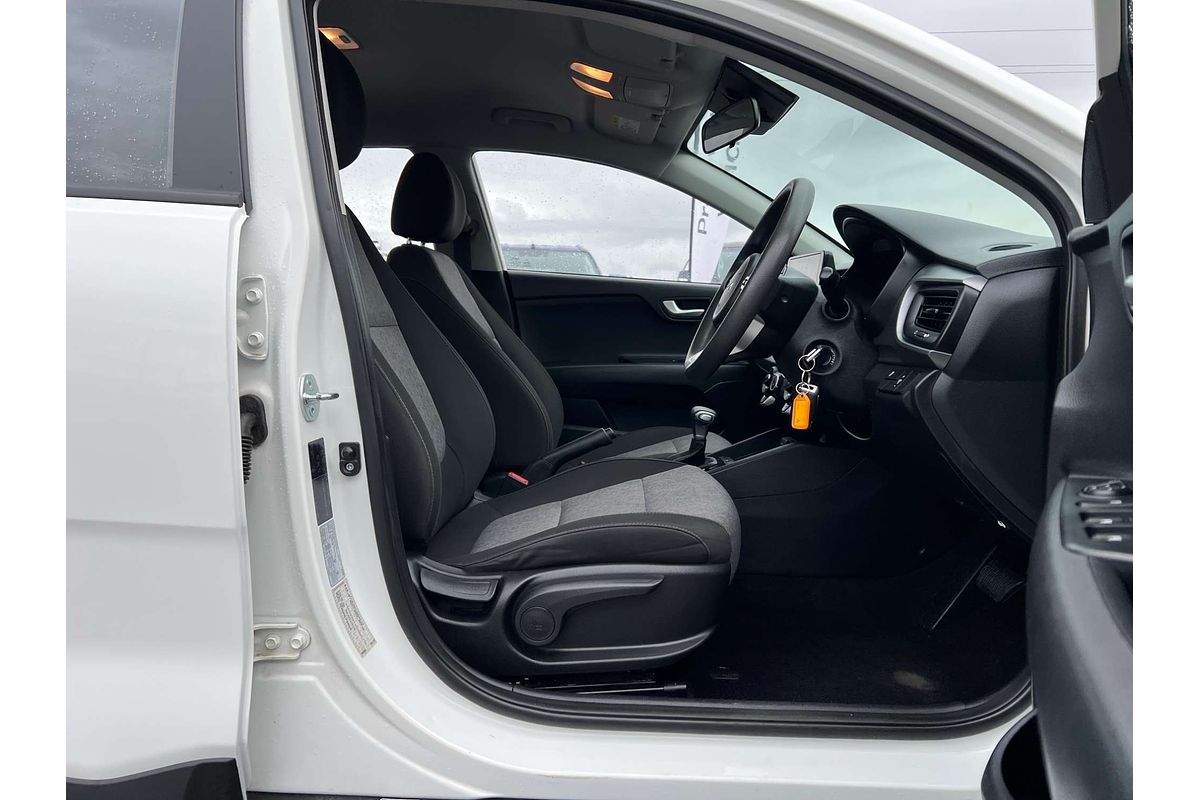 2022 Kia Stonic S YB