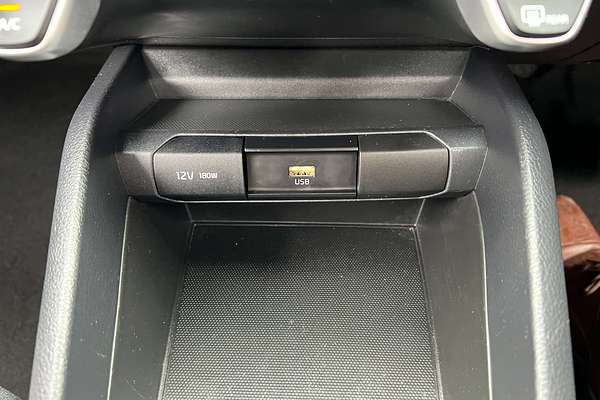2022 Kia Stonic S YB