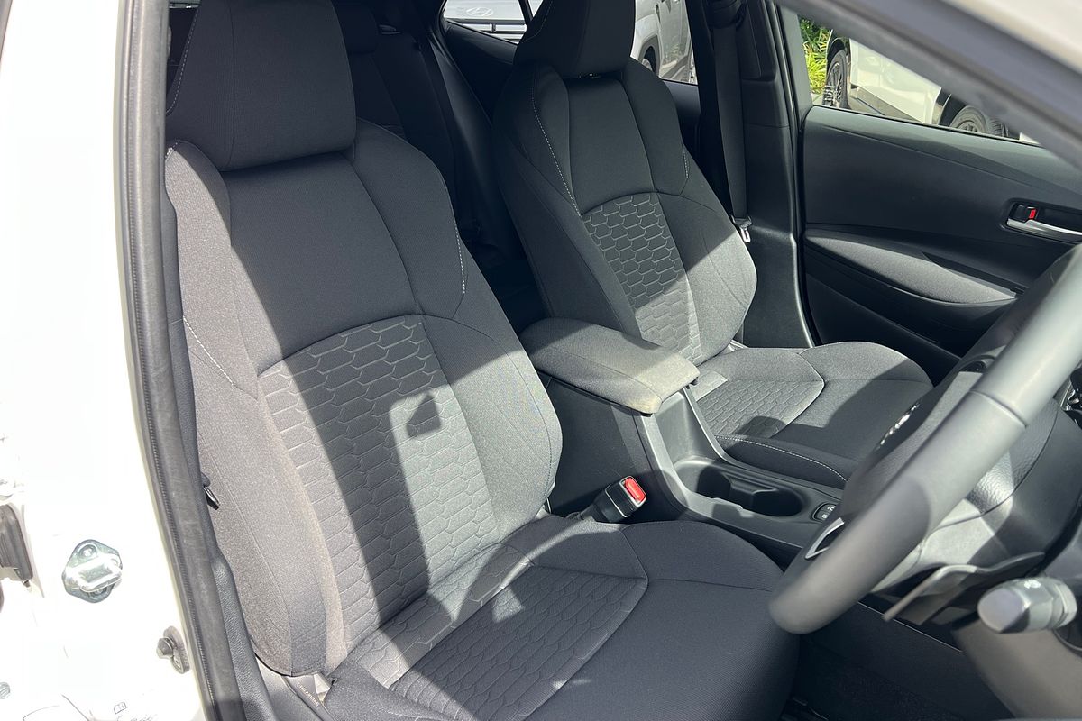 2019 Toyota Corolla SX MZEA12R