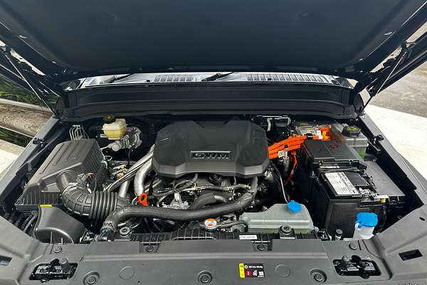 2025 GWM Tank 300 Ultra Hybrid P01