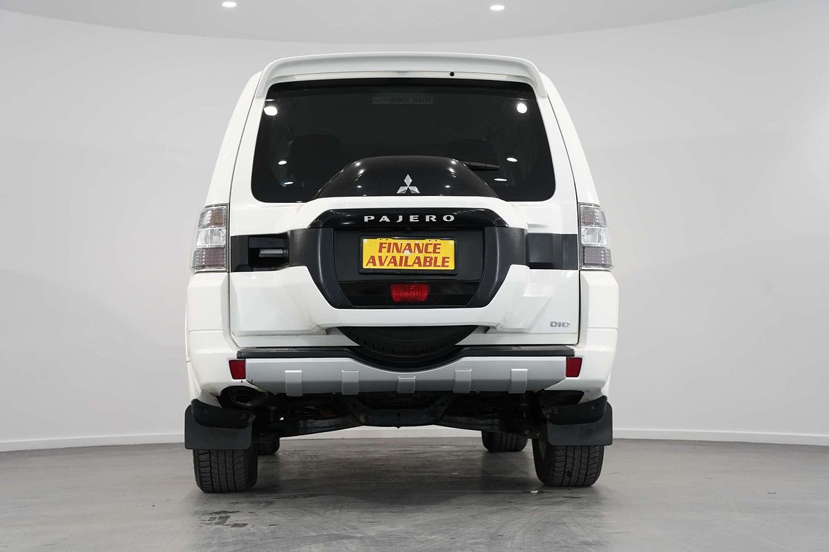 2018 Mitsubishi Pajero GLX NX