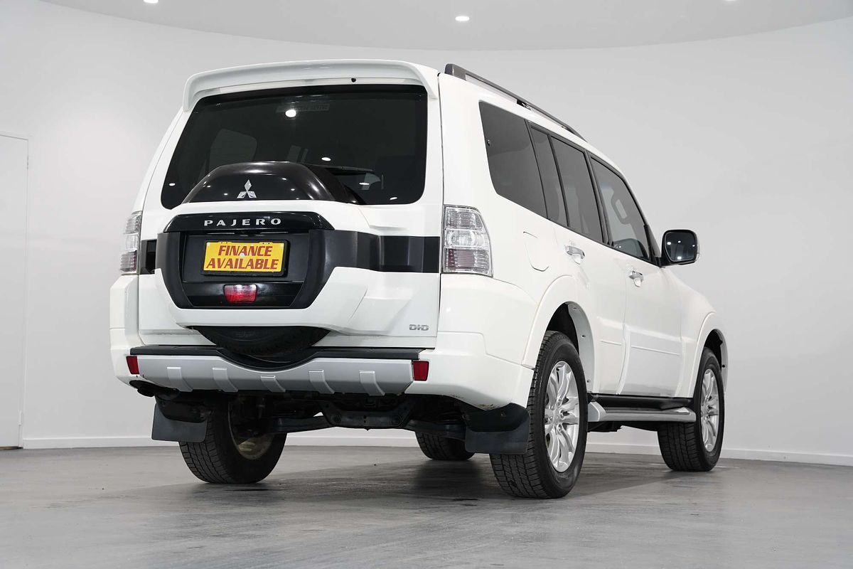 2018 Mitsubishi Pajero GLX NX