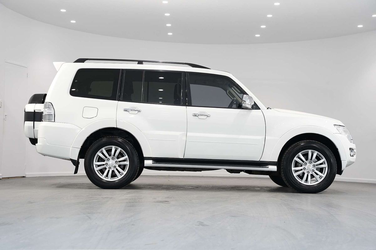 2018 Mitsubishi Pajero GLX NX