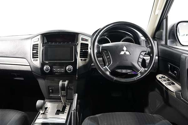 2018 Mitsubishi Pajero GLX NX