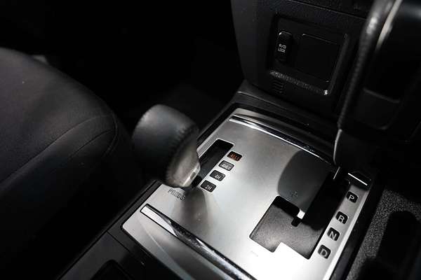 2018 Mitsubishi Pajero GLX NX