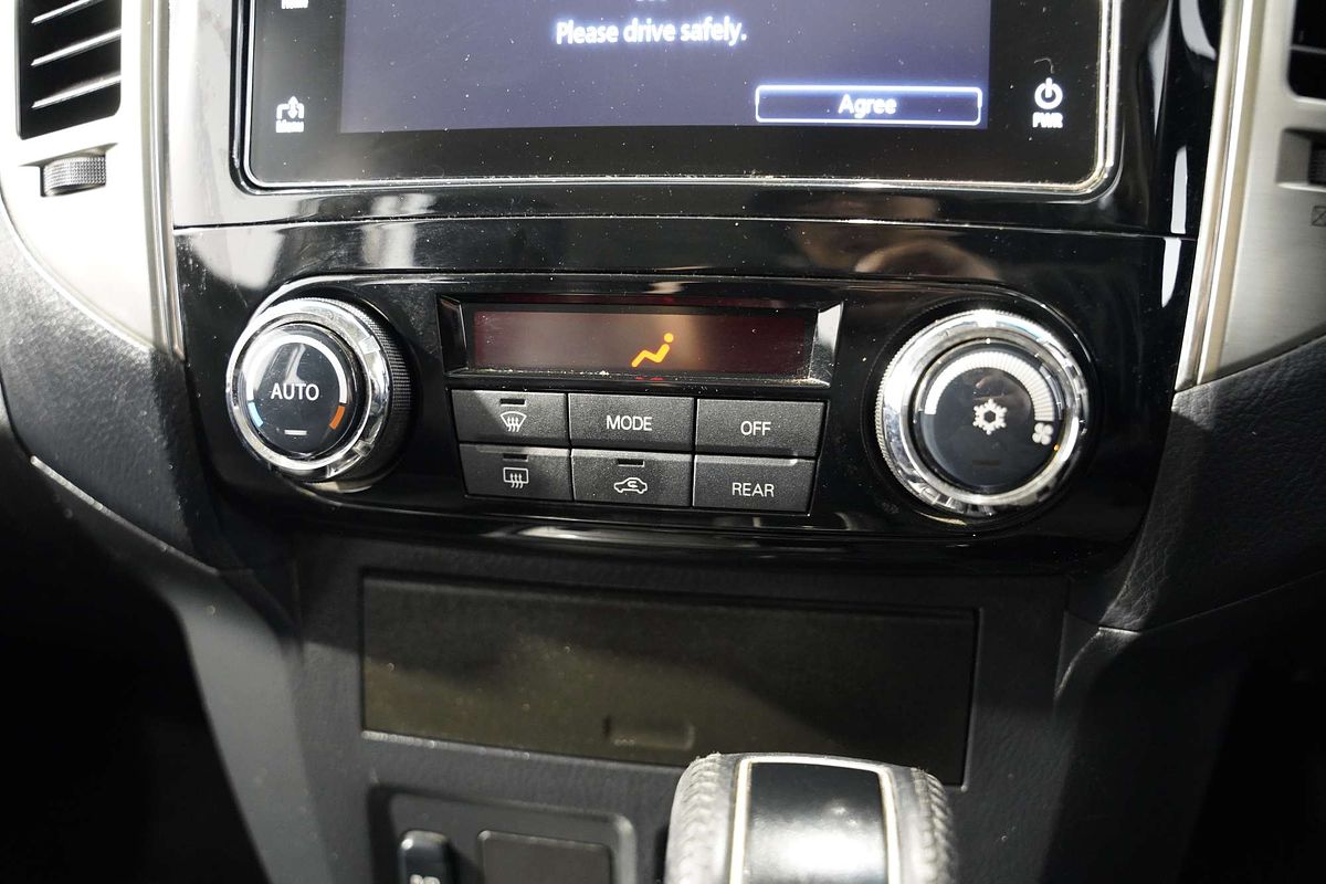 2018 Mitsubishi Pajero GLX NX