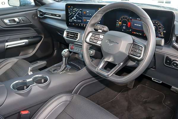 2025 Ford Mustang Ecoboost FO