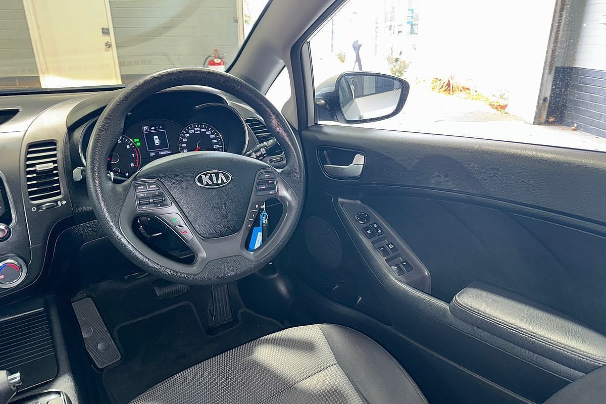 2017 Kia Cerato S YD