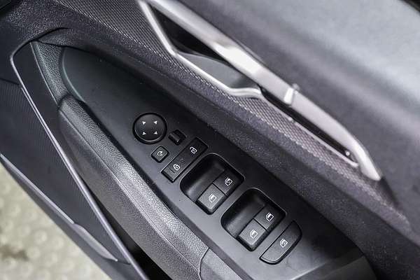 2023 Kia Sportage S NQ5