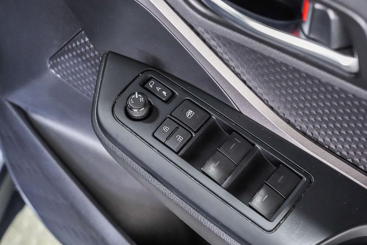 2023 Toyota C-HR GXL NGX10R