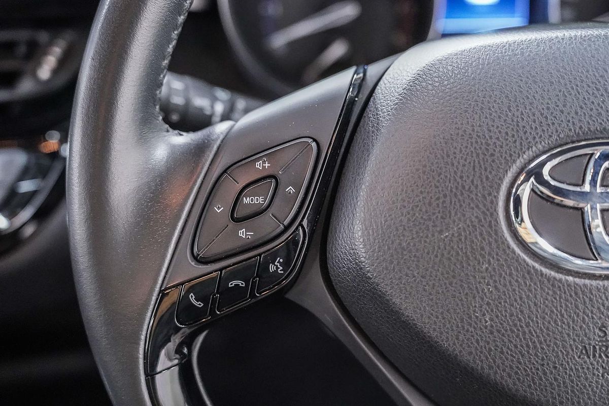 2023 Toyota C-HR GXL NGX10R