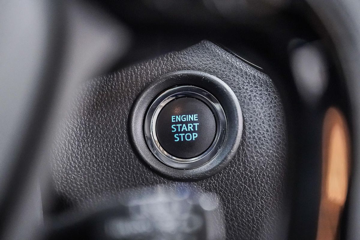 2023 Toyota C-HR GXL NGX10R