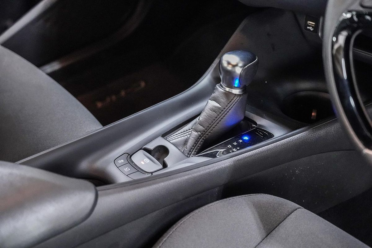 2023 Toyota C-HR GXL NGX10R