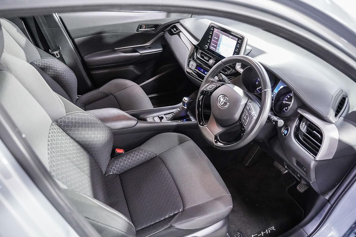 2023 Toyota C-HR GXL NGX10R