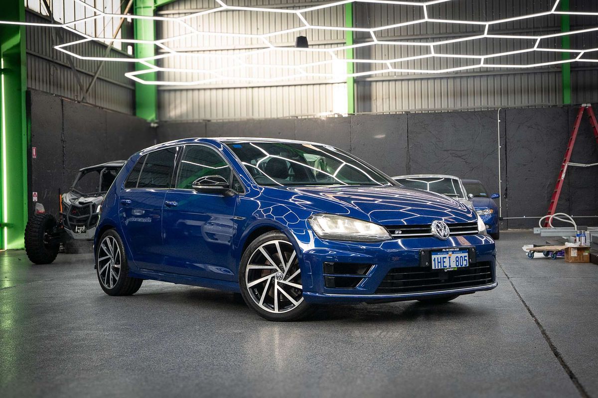 2016 Volkswagen Golf R 7