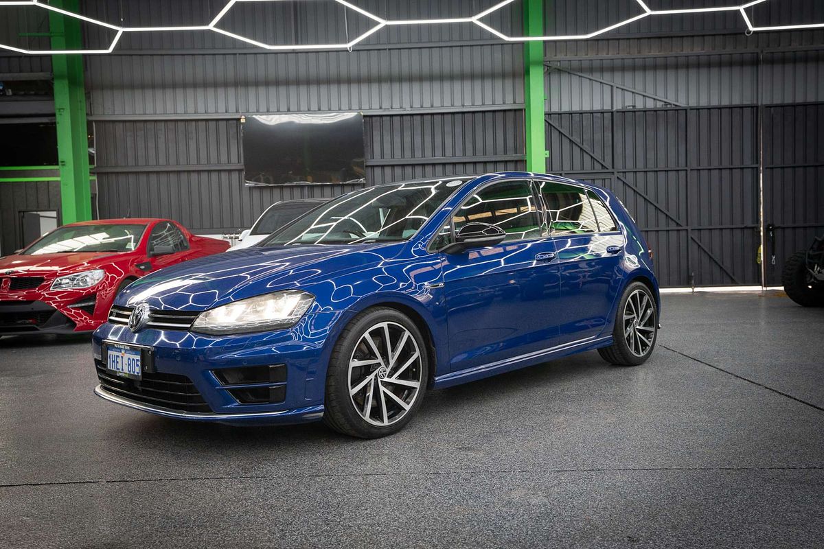 2016 Volkswagen Golf R 7