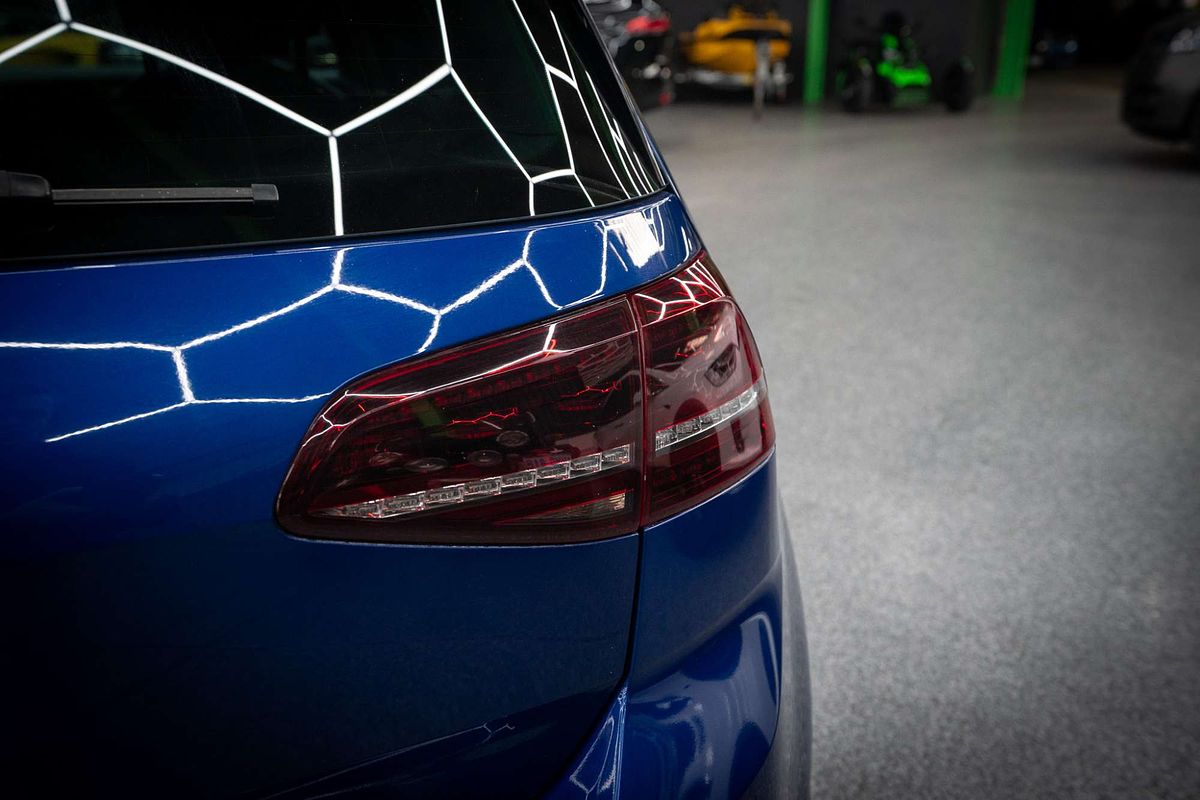 2016 Volkswagen Golf R 7