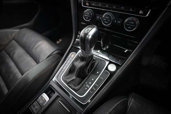 2016 Volkswagen Golf R 7