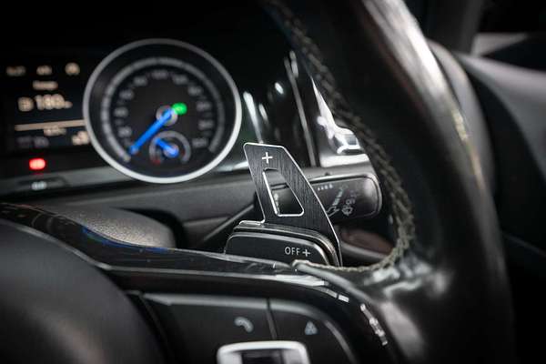 2016 Volkswagen Golf R 7